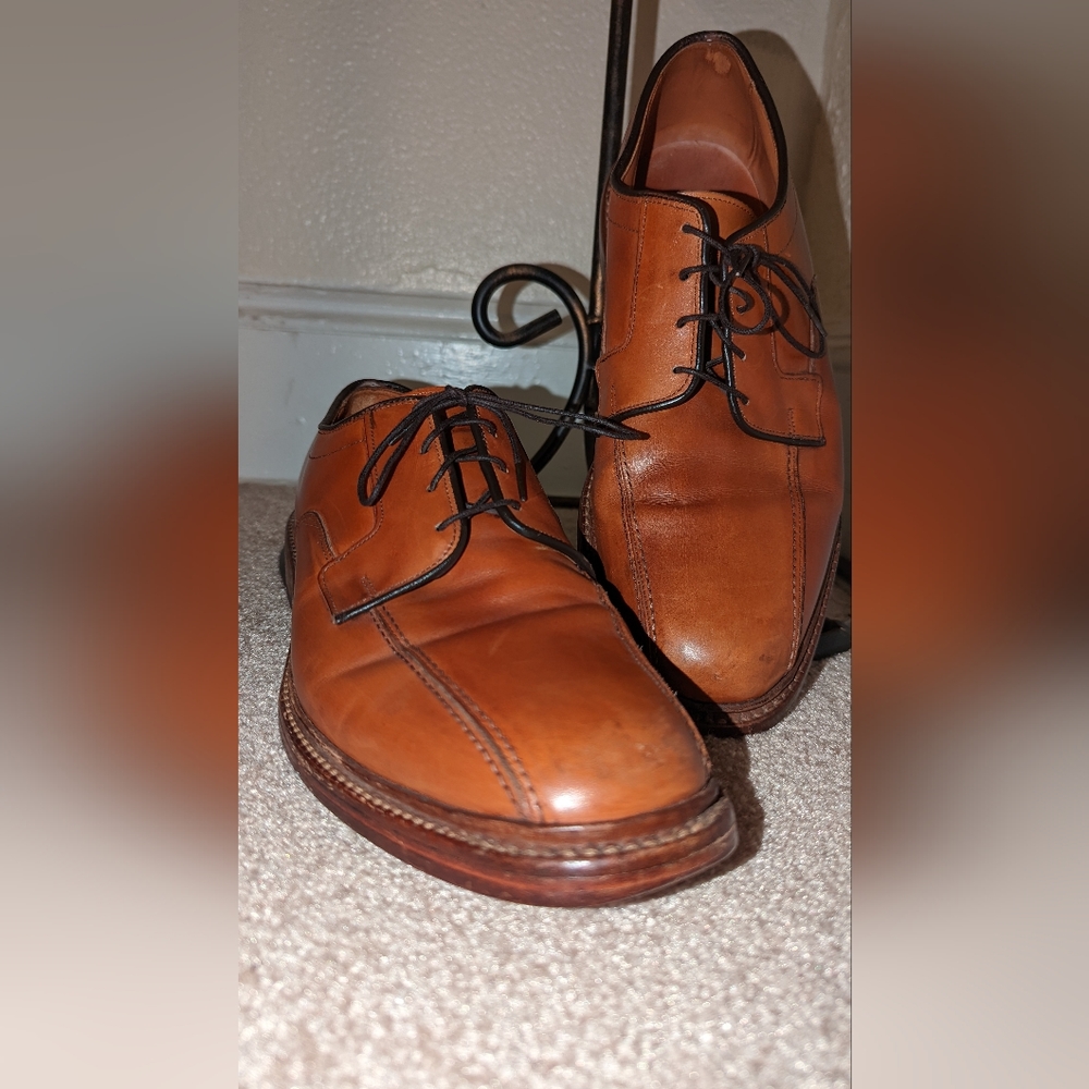 Allen Edmonds Hillcrest  Oxfords  Size: US  10 E